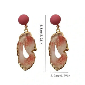 Pink‎ geode earrings
